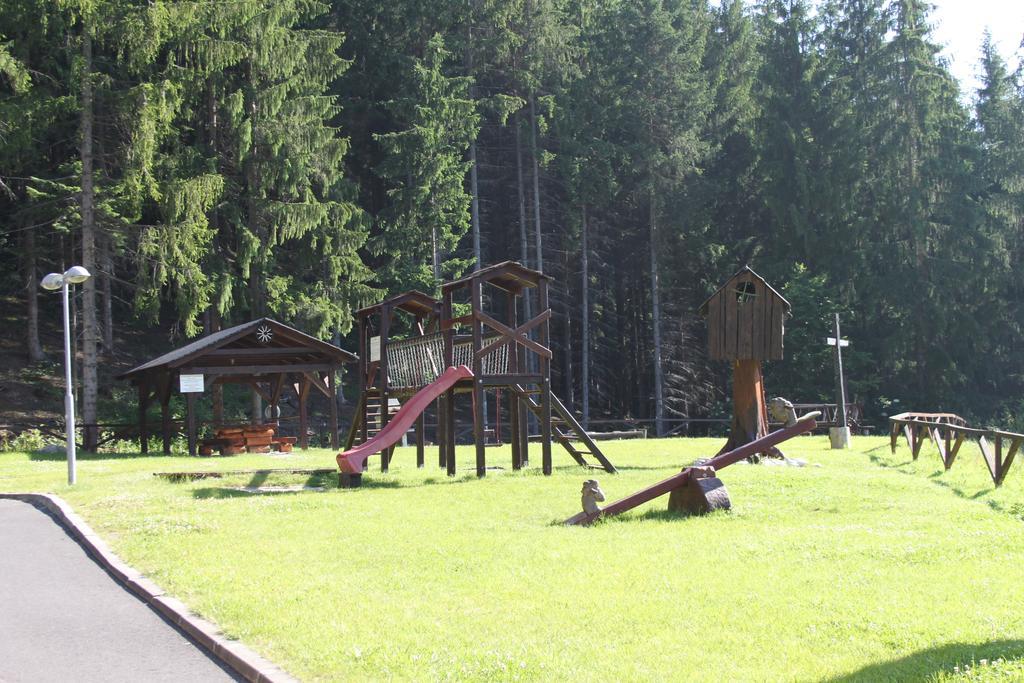Apartment Barbora 7 Ruzomberok Rom bilde